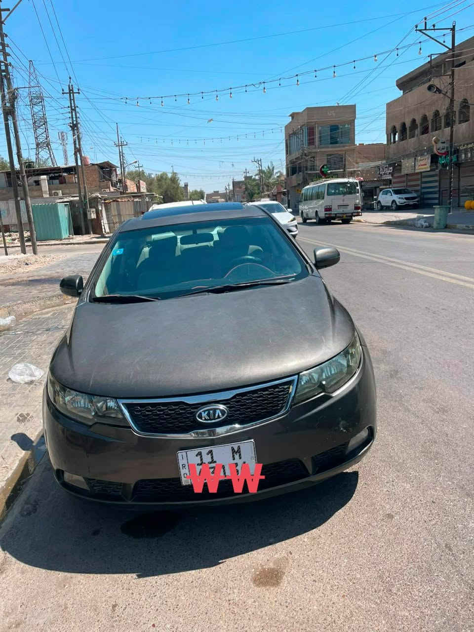 سيراتو خليجي موديل 2011
السياره فول مواصفات من عده البصمه
محرك 1600 
كير ومحرك مكفولات
تبريد ثلج
سياره ماشيه180 حقيقي
سياره كلش نضيفه جاهزه من كلشي
بيها بابتين مبدله
السعر:82 وبيها مجال للشراي
السياره بأسمي تحويل ثاني يوم رقم الجديد
اتصل وبيك خير وتدلل
 ***********
*********** واتساب
المكان بغداد الدورة
