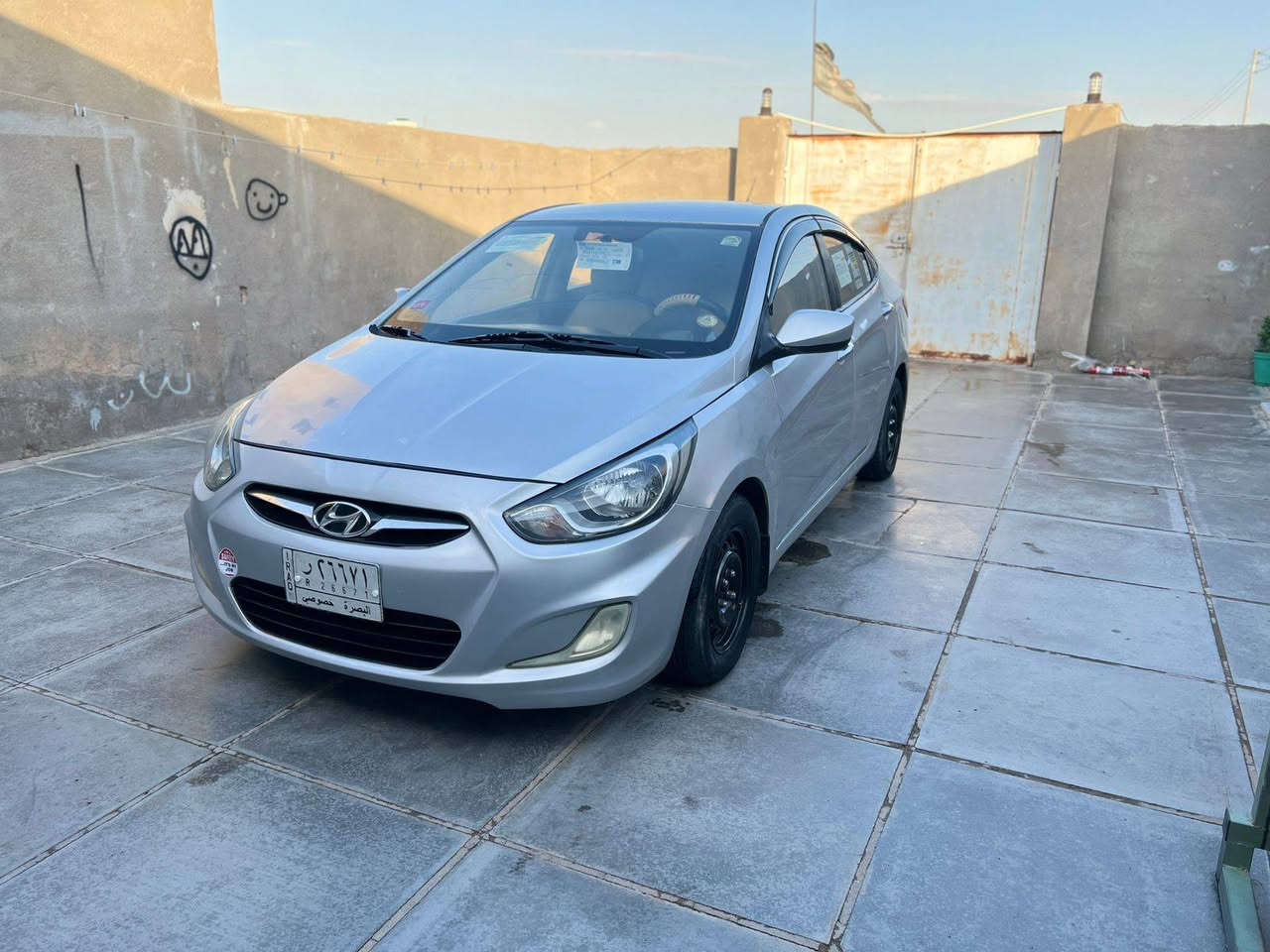 سلام عليكم البيع كسنت خليجي موديل 13بصره تحويل مباشرر السياره جاهزه مكينه وكير وحداديه  جاهزه شاشه كامره رظيه جلد حلوه سياره مكفوله ظربه بيهه رشات صبغ بصيطه مكان ناصريه سعر 77 بيهه مجال اتصل ***********،،،، ***********
