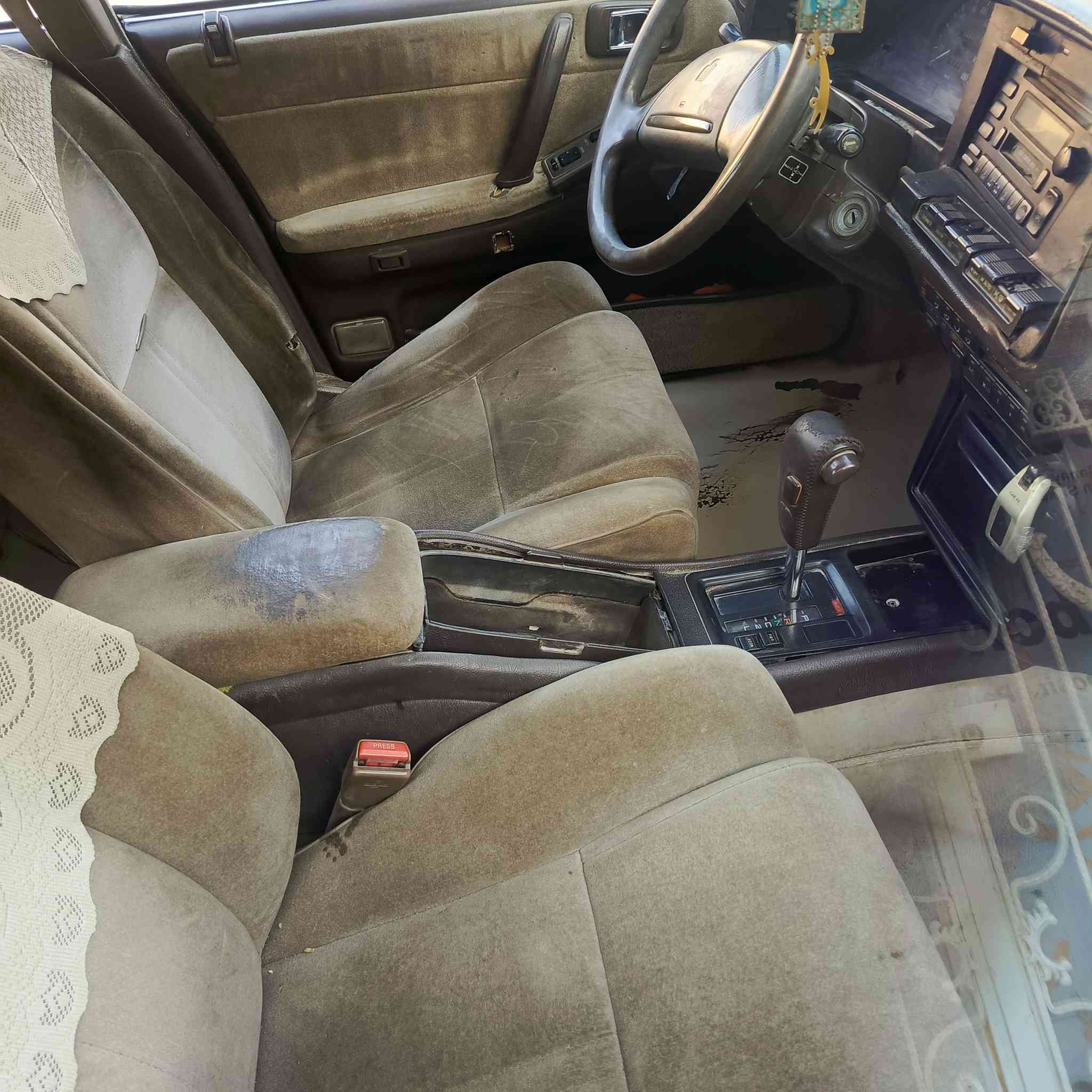 هارتوب موديل ٩١ 
نجف بأسمي 
مكفولة من الشرعيات 
مكينه وكير خير من الله 
سعر ٣٧ وبيها مجال. ***********
