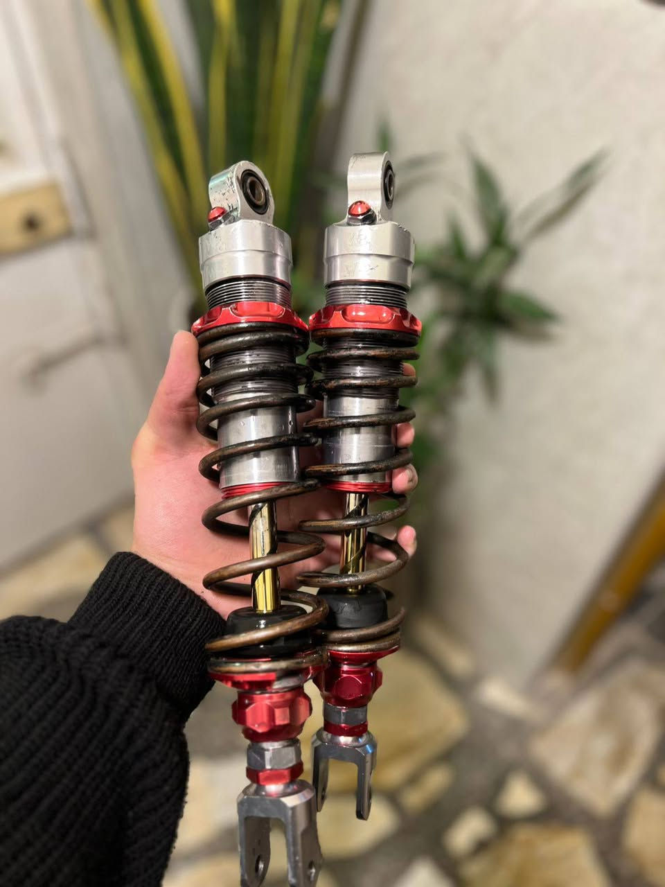 سلام عليكم دبل رياضي خلفي ١٤٠ عام للبيع فقط توصيل عندي سعره ٨٠ وبي مجال 
***********
