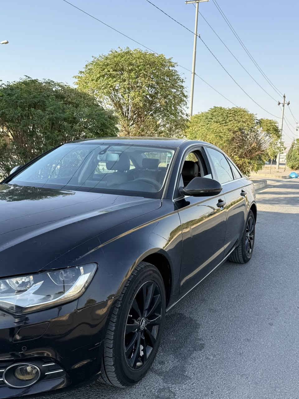 للبيع: أودي A6 موديل 2014، فول مواصفات عدا الفتحة. السيارة ماشية 188 ألف كم، فيها 5 قطع صبغ خارجي فقط (الداخل سليم). تأتي مع بصمتين أصليتين. السعر المطلوب: 8,500 دولار (85 ورقة).


**إذا كنت صاحب هذا الإعلان وتريد حذفه لأي سبب، رجاءا أرسل رسالة إلى الدعم الفني**