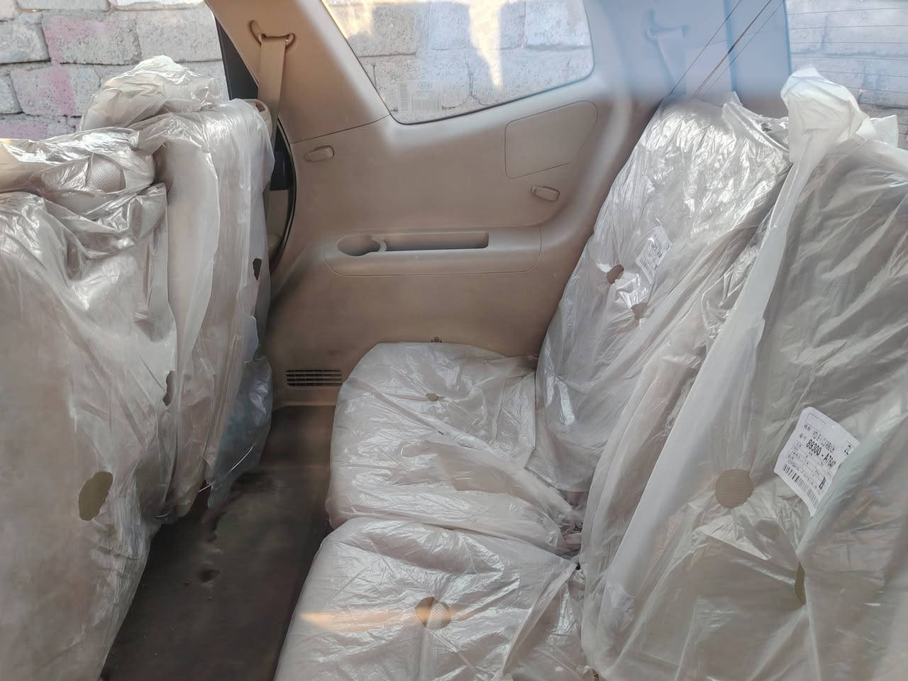 بيع أو مراوس چارجر أو أوباما 
مهافي موديل ١٦ رقم أربيل دولي بأسمي ماشي ١٤٣ الف
بيها قطعتين رش فقط بدون معجون
وارد خليجي السعر ١٥٥ ورقه وبيها مجال قليل
ت ***********  ***********
مكاني الشرقاط
