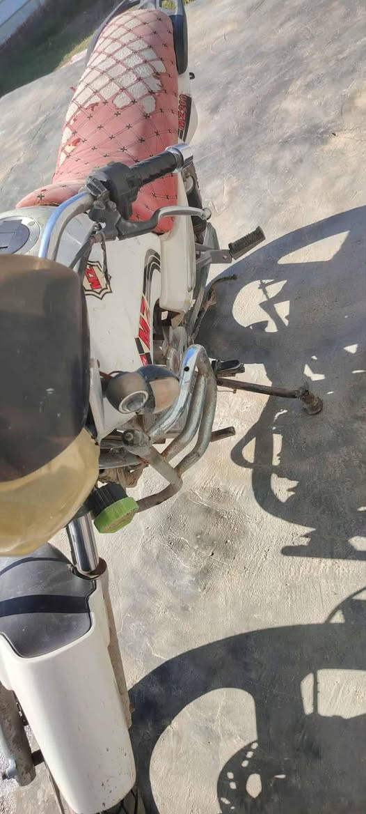 MZ  2018 محرك 200 للبيع
 السعر 500 وبي مجال للشراي  
***********
