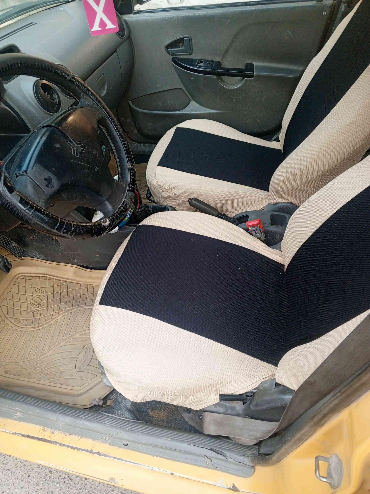 سلام عليكم سايبة للبيع موديل 2012محرك كير خير من الله تبريد شغال سنوية لل 28مصفرة هيئة وغرامات مكان بغداد تقاطع درويش حي التراث رقم الهاتف ***********
