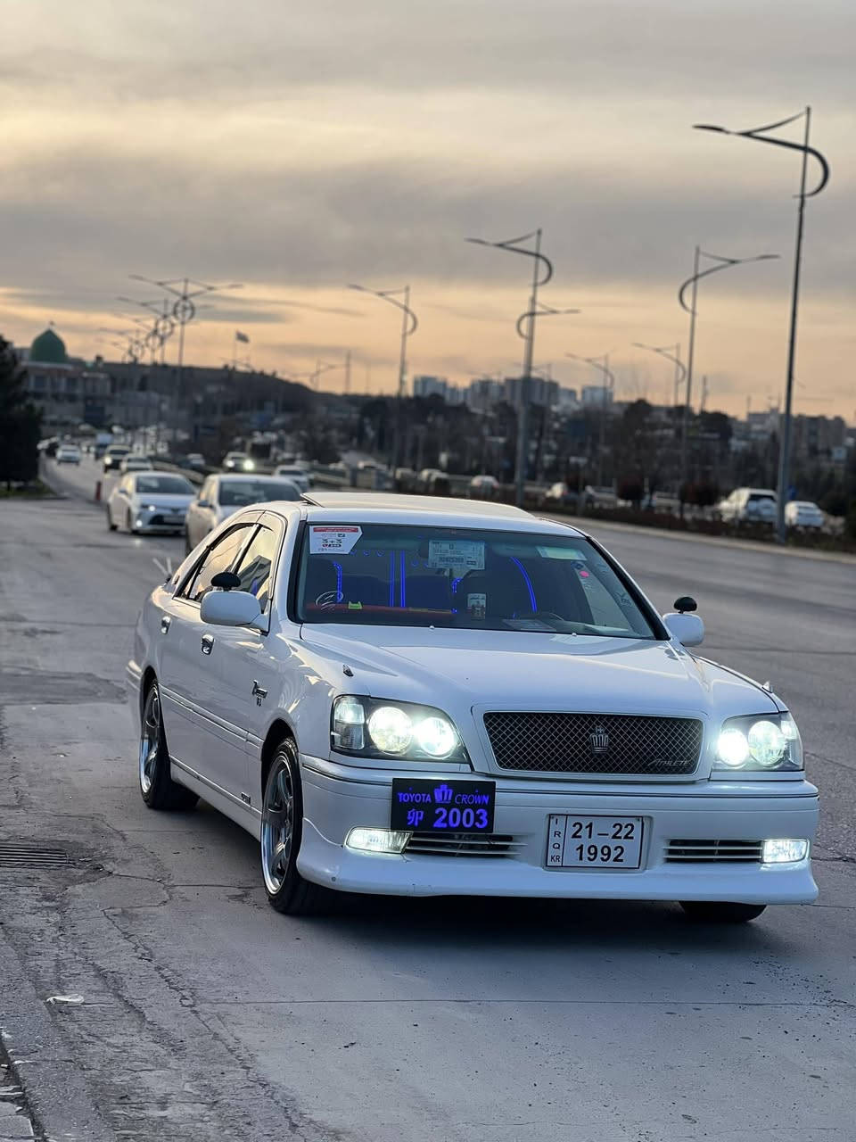 سه ره تا به ناوي خوا مه ليكه ساخ بيبؤياخ سلايت بيانو بر ديفؤري گه وره به دواي مه سره فا مه گه ري ***********
