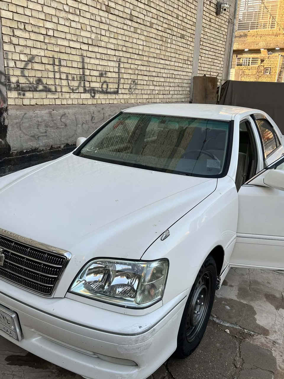 سلام عليكم
ملكه 2003 للبيع لا مفحوصه ولا مدفوع كمرك سنويه ضايعه بس بيه كتاب فقدان ومعامله كامله 
مكينه 2500  كصه قماره فقط سياره نضيفه مال جناي 
حداديه وره كدام جدد مكينه جديده دشبول عارف منضومه تبريد جديده 
سياره ربع ماعايزه سعرها 72 وبيه مجال مكاني نجف 
***********
