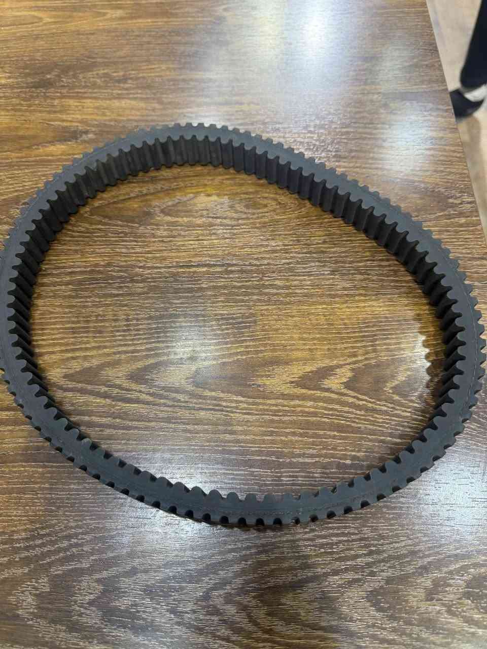 السلام عليكم 
مرخصه الادمن 
للبيع 
دشبول مال 2008 شغال ع الفحص السعر 60 الف 
سلف مال 500 شغال ع الفحص السعر 50 الف 
قايش مال 500 غير مستخدم السعر 40 الف 
راديتر مال 530 مصلح مبين بالصوره ع الفحص السعر 65 الف
والي ياخذهن كلهن انزله من سعرهن والدسكات والمرايه ابلاش 
بغداد الشعب ***********
