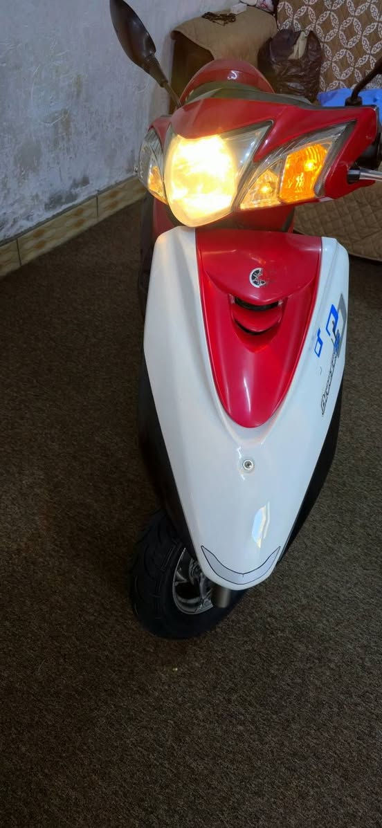 سلام عليكم اخوان دراجة بريز بغبغاء جديدة مال رامبة ماشية ٢٥ الف حقيقي لون احمر طماطه دراجة مكفولة كفاله عامه برغي واحد مامفتوح بيهة ويجي ويها كفر اممي ابيض والاحمر موجود مكاني الزعفرنية للاستفسار ***********
