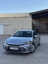 كامري LE • ٢٠٢٥ • هايبرد