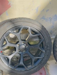 للبيع قياس 20 بي تخم تاير قبل أقل شهر شادهن سعر 300 مكاني بغداد 078383...