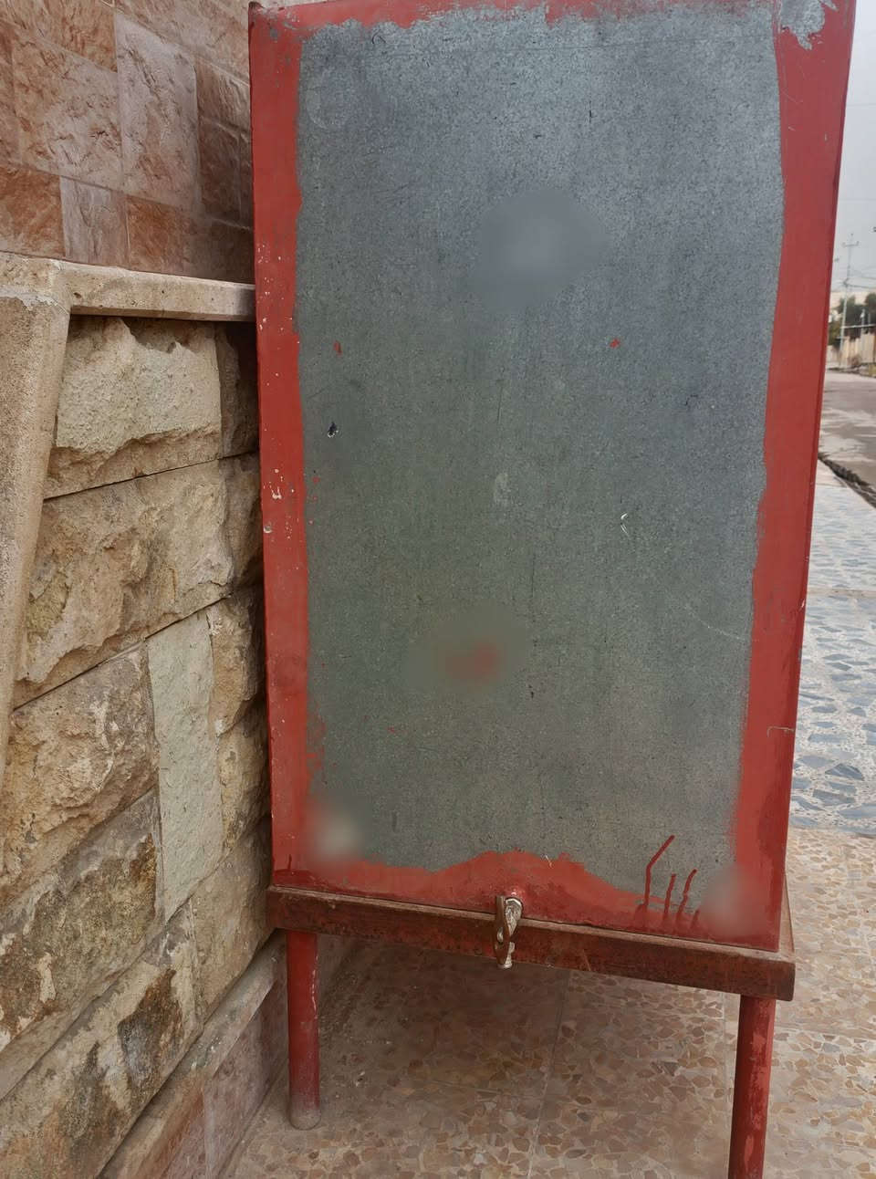 للبيع
خزان نفط پليت ثقيل مغلون مع القاعدة 
نظيف 
الخزان يتسع 5 براميل نفط
مكاني: موصل الايسر 
للاستفسار: ***********
