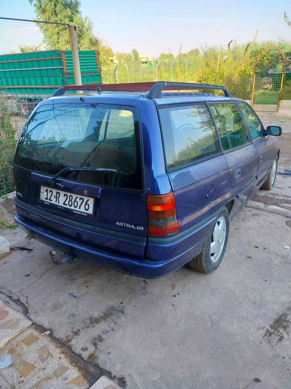 استرة ستيشن موديل 95 محرك 16 كير عادي رقم نينوى انكليزي سنوية جديدة شرط التحويل محرك بي صرف سيارة يرادله شوية ترتيب مكان موصل ***********
