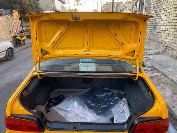 السلام عليكم بيجو موديل 18 سياره جديده جدا جدا المكان بغداد هيئه غرامات مصفره سياره حره السعر اتصل رقم الهاتف***********
