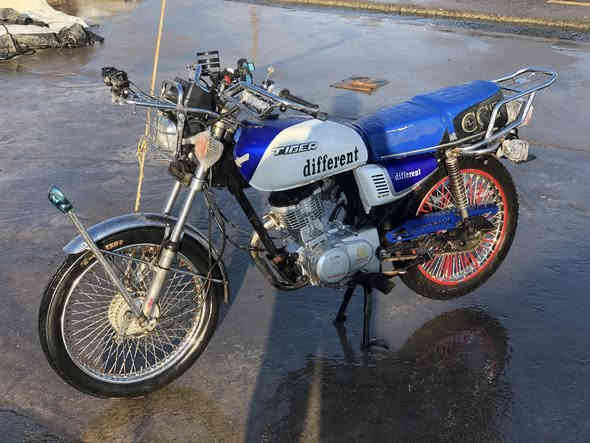 سلام عليكم موطور تايكر نظاف كدم العين كلش شقال سعر 450 مكاني كياره رقمي ***********
