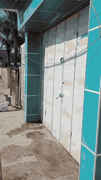 االسلام عليكم ورحمة الله وبركاته محلين بناء حديث للايجار مفتوحات على ب...