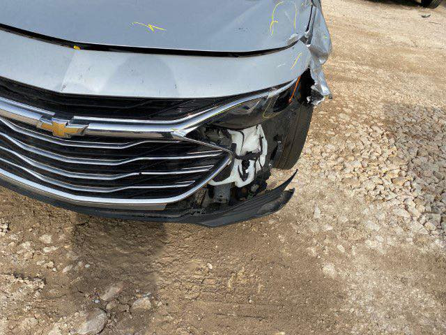 سلام عليكم 
ماليبو 2022
مواصفات 
شاشه كار بلي بصمه 
تشغيل عن بعد تبريد قطعتين
سياره كامله مكمله نضيفه مال جناي 
حادث سياره جاملغ وربع بنيد كما موضح بل 
صور ول ايرباك ستيرن طاك فقط ومرجع سستم وكاله 
ماشيه 41 الف كيلو السعر 149 وبيها مجال سياره حيل نضيفه تجي وتشوف  للتواصل ***********
