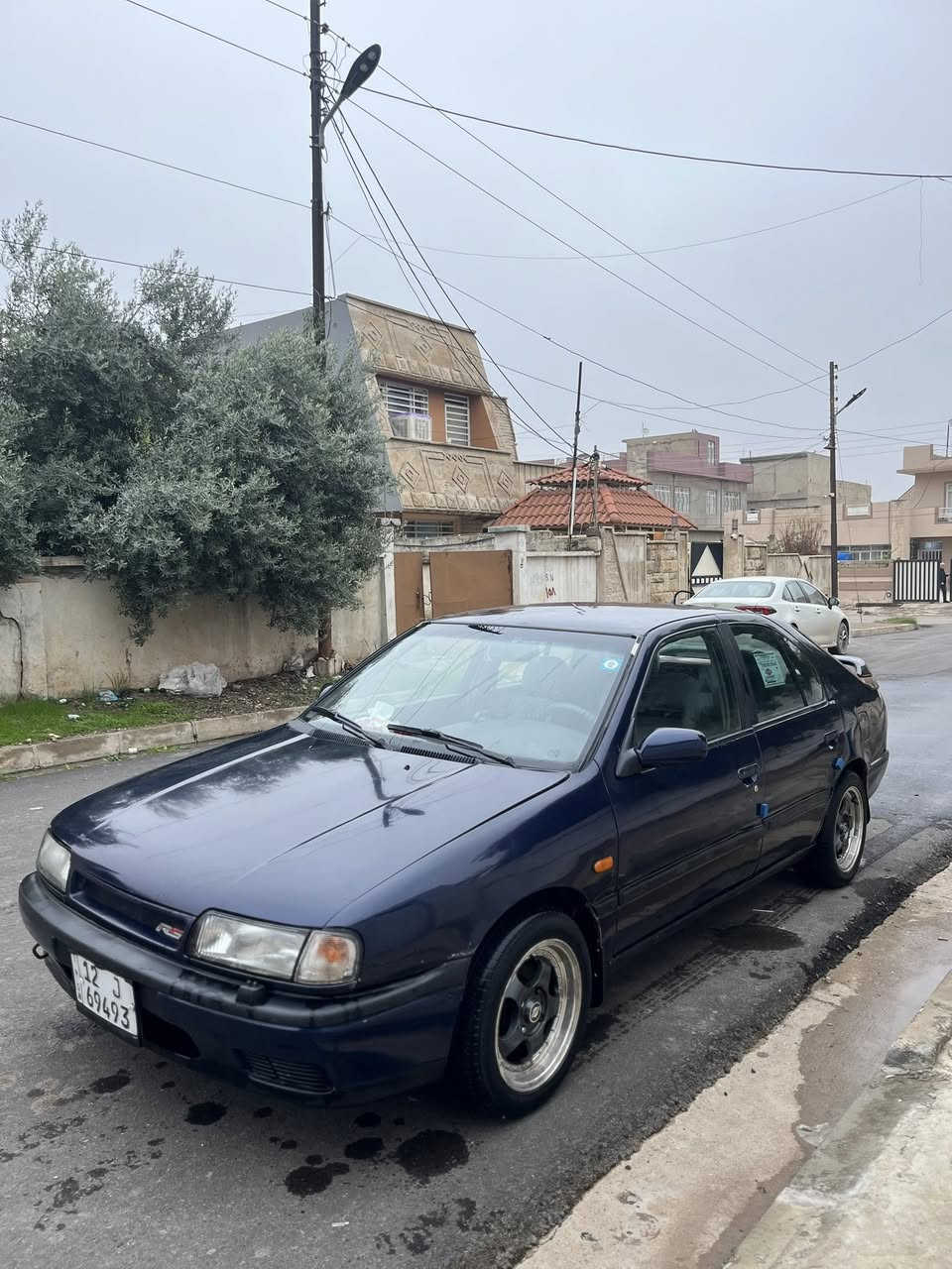 السلام عليكم سياره نيسان بريميرا للبيع موديلها 1993 كير ومحرك محور فرخ بطه كير توماتيك السعر 43 ونص وبي مجال الرقم موجود واتساب للاستفسار  *********** /***********
