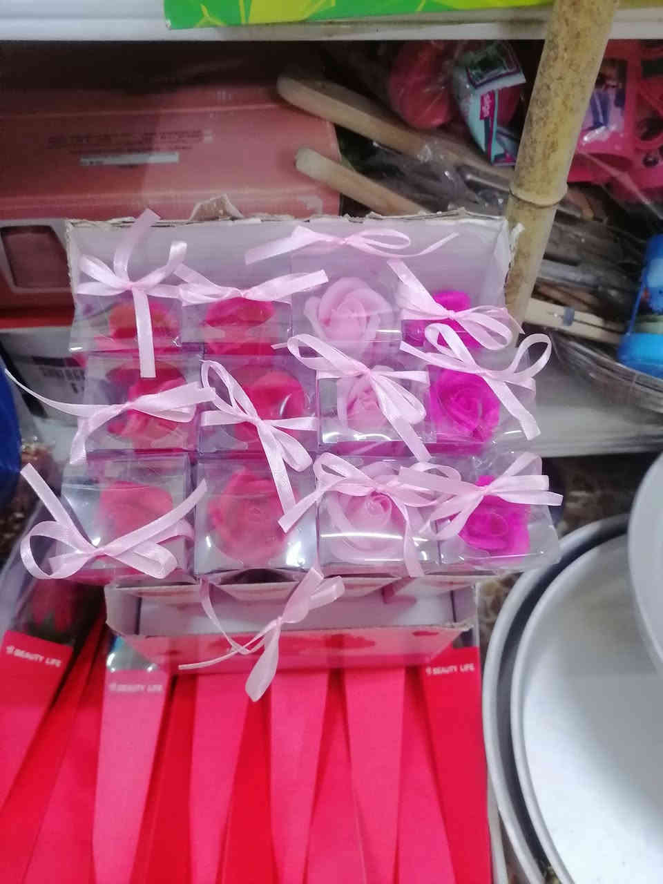 توفر يمنه كلشي يخص الكرسمس 
العنوان النجف
الاشرف ناحية العباسيه الشارع المؤدي لماكولات ضمير نهايته من الجهة اليمني مجاور كوزمتك واكسسوات الملكه 
اسم المجمع 
بركات المرتضى للتواصل واتساب المجمع ***********
