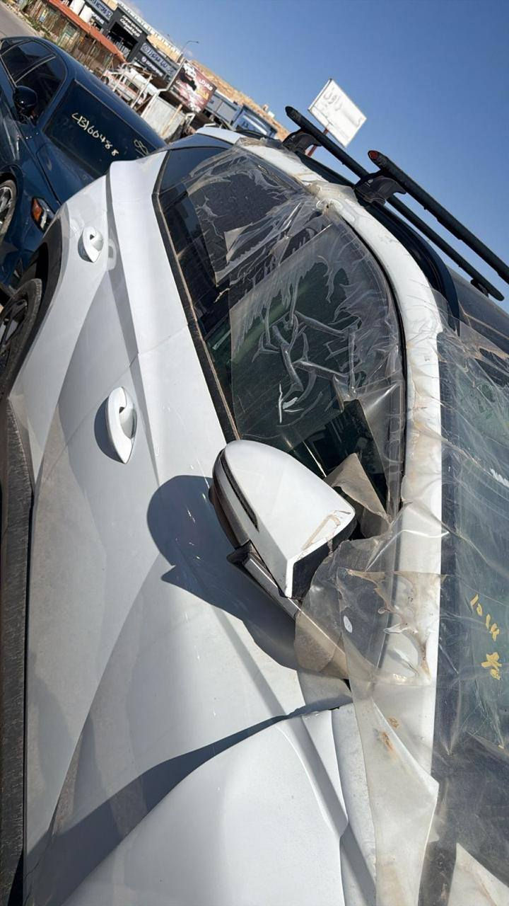 🔸 بــســم الـلـــه الرحـمـن الــرحــيم 🔸
                         #_للبيع_للبيع_للبيع
🅰️هيونداي_توسان
🅱️موديل_2024
محرك_هايبــــــرد 1600
✅✅✅✅✅
 مواصفات _لمتدد⚡  واحد على واحد⚡
(ماشية 10 الاف ميل) 
✅✅✅✅✅
💰السعر المطلوب 170 ورقة💰
✅✅✅✅✅
ملاحظة / السيارة حاليا موجودة بـ عمان ( وصلت قبل أسبوعين) و على وضعها ما مصلحة ، و
الحادث مرفق مع المنشور . 
⬇️⬇️⬇️⬇️⬇️ 
📍📍للمزيد من المعلومات  الاتصال
على صاحب السيارة
***********
_________
