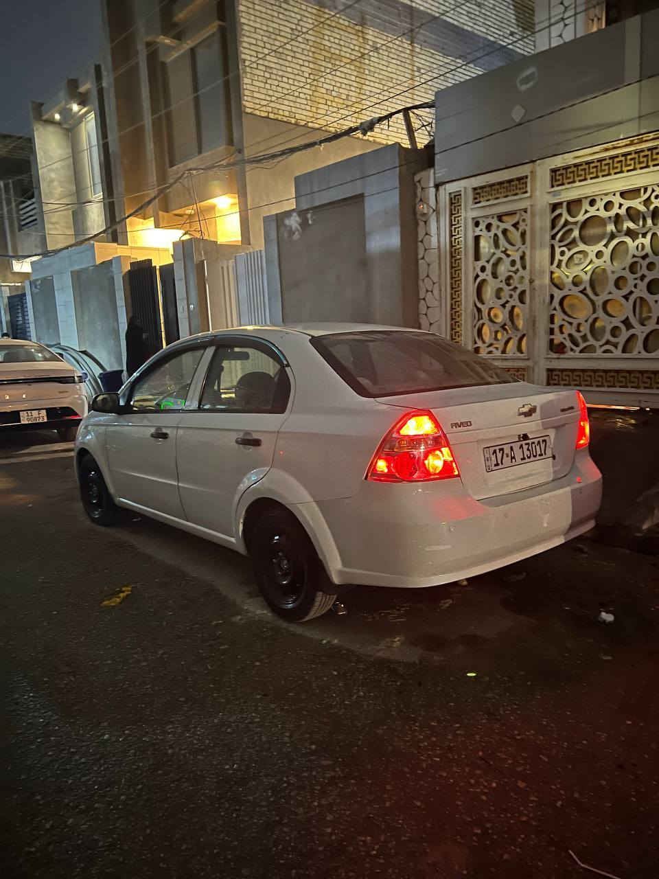 سلام عليكم افيو مديل 2011سياره مكفوله من الضربه بيه رشات بسيطه كير او مكينه جدد حداديه جديده تخم تاير جديد تبريد شغال كهربائيات كل شغال شاشه معايزه برغي  سعره 71او بيه مجال مكاني نجف للاستفسار رقمي ***********واتساب فقط
