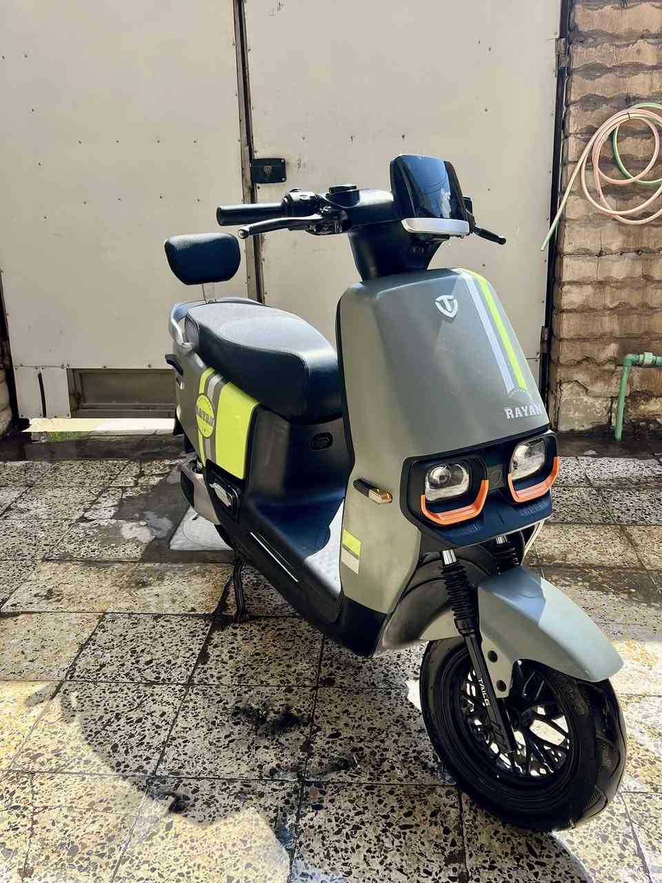 دراجه شحن للبيع ريان  6 بطاريات كبار  فول الدراجه استخدام شخصي مابيه اي نقص السعر 675  وبي مجال العنوان المشتل ***********
