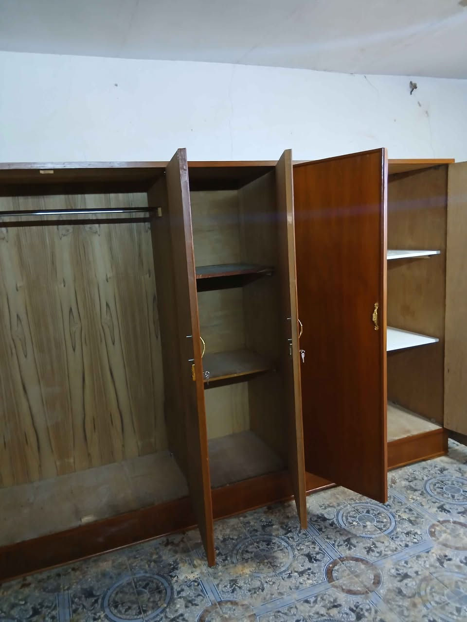 حي الفرات قرب مطار بغداد بغداد, العراق


**إذا كنت صاحب هذا الإعلان وتريد حذفه لأي سبب، رجاءا أرسل رسالة إلى الدعم الفني**