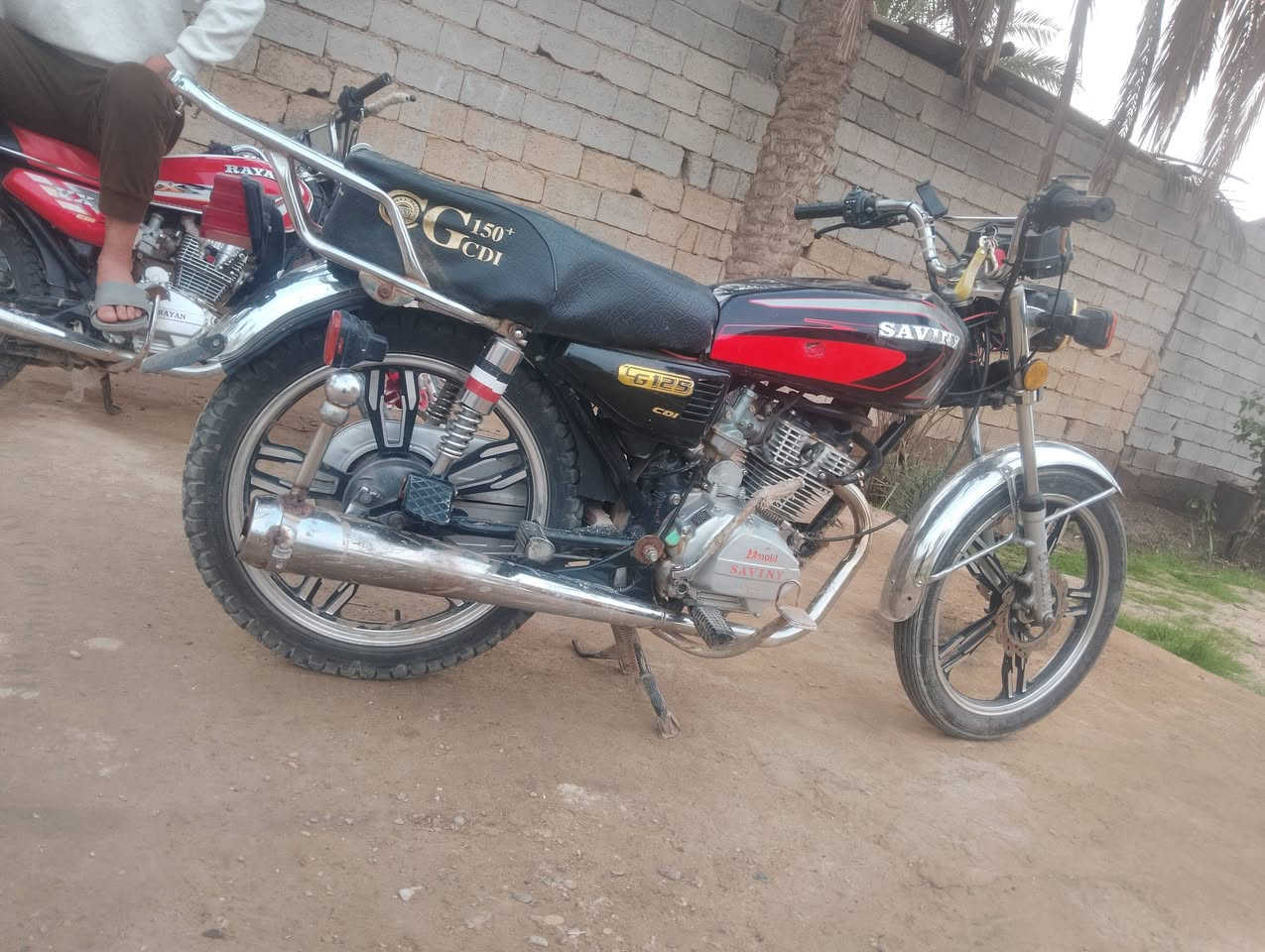 سلام عليكم سيفون للبيع دراجه موديل ٢١ كامله مكمله بس اغسل واطلع سعرها ٤٠٠ وبيها مجال قليل وهاذ رقمي ‏‪0785 713 9089‬‏
