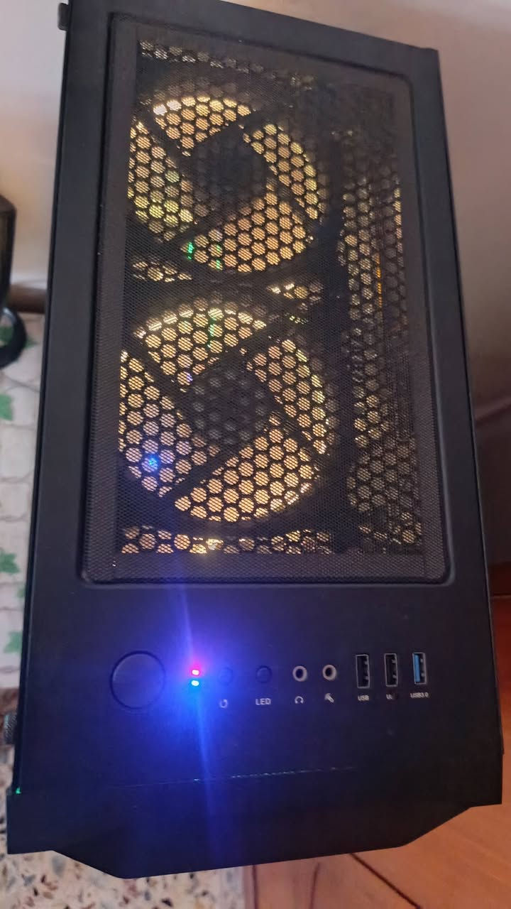 تجميعه pc لببيع 
9 مراوح ارجي بي 
التواصل خاص او 
واتساب ***********
مكاني الانبار الفلوجه
