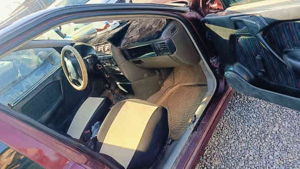 السلام عليكم 
للبيع فكترا موديل 1990
رقم اخضر سنويه ثانويه ابيض 
كارما ما مسجل 
جير مكينه بشرط 
سعر 32 بها مجال
للاستفسار 
***********
***********
