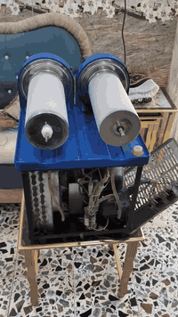 للبيع ماكنه ازبري للتواصل ***********
