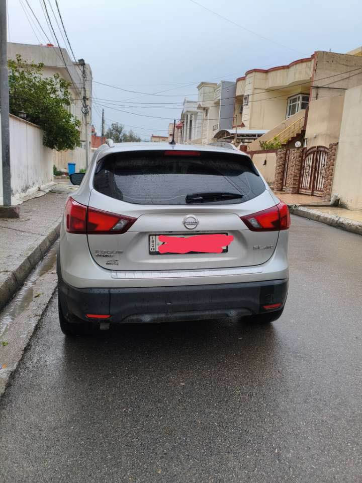 نیسان روج سپورت 🔥
مودێل ٢٠١٩ 
فول فول مواسفات Sl Sport
دەبل اکسن 
مەکینە 4 /2.5 /170 Hp
٣ مود سبورت ئیکوو نورمال
بەسمە. دەرگەهـ سويج
سقف سلایت 
 کوشن جلد.کاهربائی. هێتەر . خزن ..جلد 
 داخلی زەر 
لاهێت لید زینو 
ستيرن هيته ر 
ویل کروم 
٤ كاميره
تحديد سرعه 
ئوتوو هولد 
بریک بەسمە
٨ سماعە boss
شاشه Car Play 
______________________________
سبوخ / ٣ پارچە
بولند. چەمەلوخ.دەرگەهـ
په ره شوت ستيرن & دكمه سيسته م 
سعر 132$ و بیچەکا مجالی 
📞📲*********** دهوك, العراق
