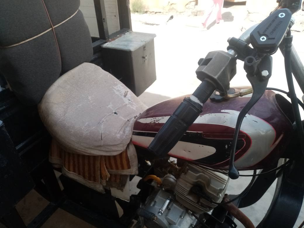 سلام عليكم 
ستوته MTR گلك موديل 2013
نقصها ابريك خلفي فقط سعر 550وبيها مجال 
للاتصال  واتساب فقط ***********
