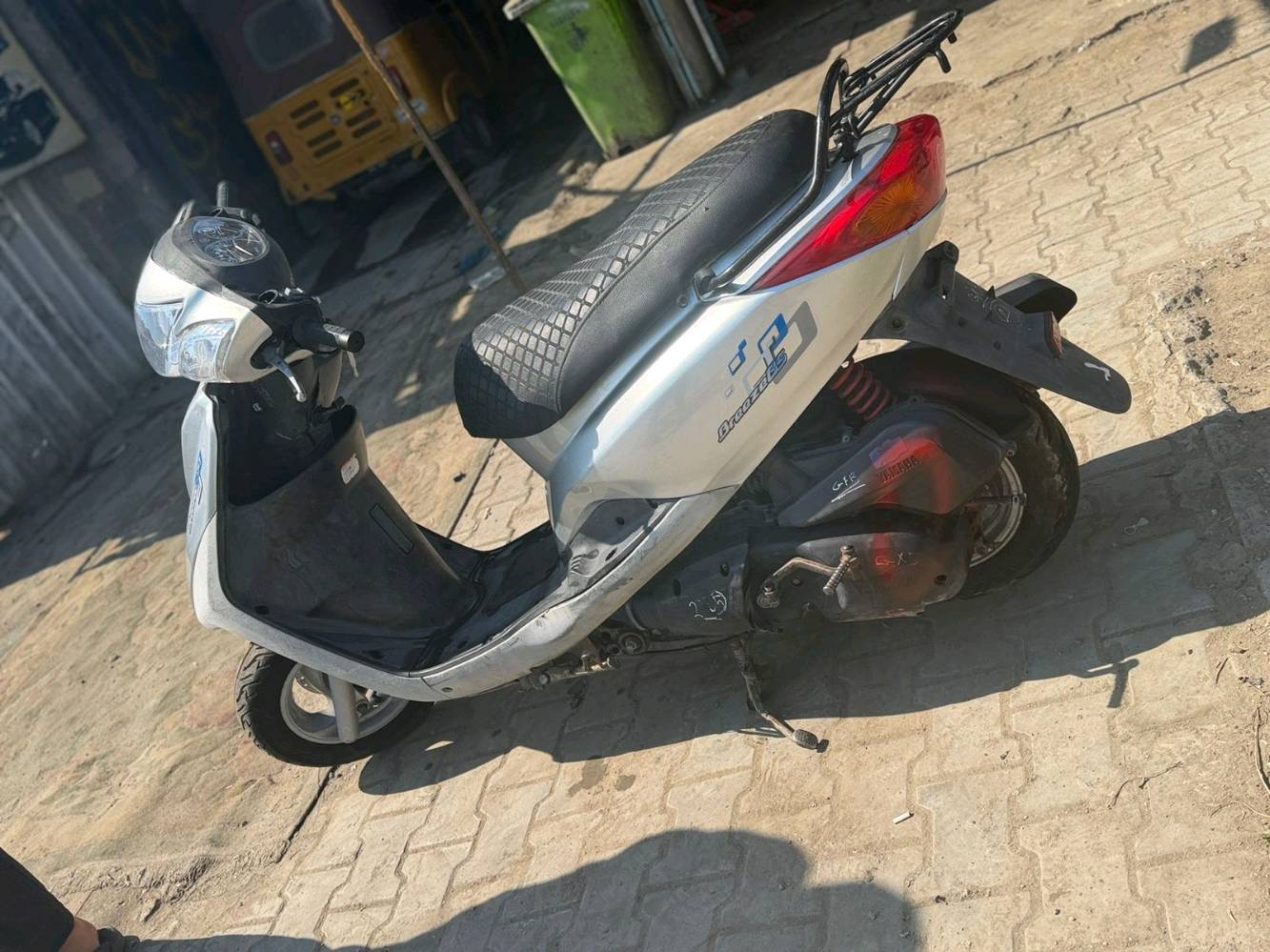 بريز بغبباء مكينة مكفلولة كفرات تايون اصلي اجت بيها من المعرض شخط ما مشخوط 650 -***********/الطالبية