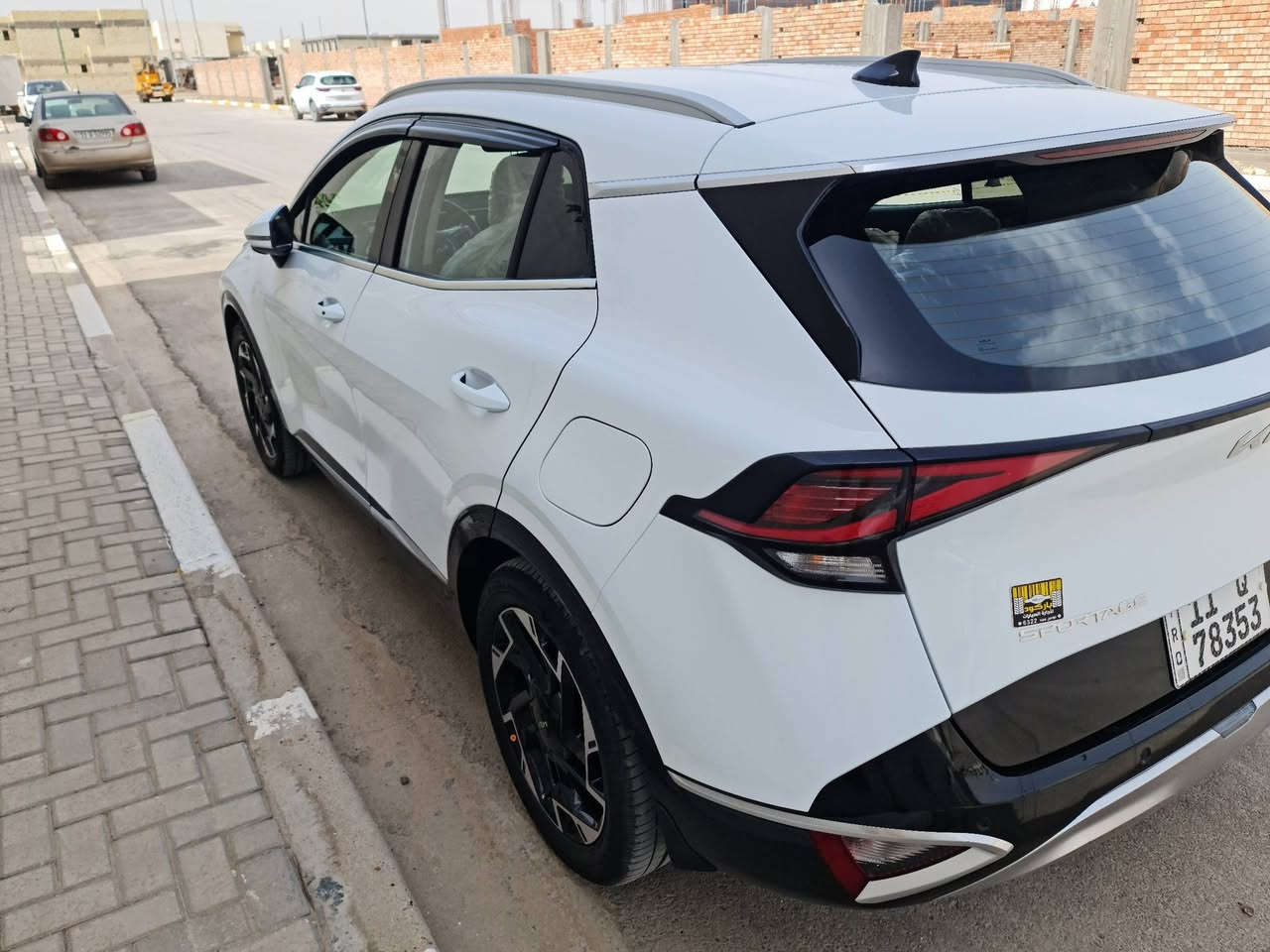 كيا سبورتج 2024  قمارة حديد داخل بيجي
رقم بغداد انكليزي وسنوية باسمي مكفولة

السعر 235 ورقة السيارة ماشية 26 الف

العنوان : بغداد _ شهداء البياع  ***********

بصمة وتشغيل عن بعد كرسي السايق كهرباء

تدفئة بالكراسي  تدفئة بالستيرن 

سايدبريك دكمة  شفتات كير سبورت بالستيرن

محرك سعة 2000 سي سي

شاشة متصلة تعمل بنظام بلي كار نفيكيشن  

ويل حجم 19 الشباك الامامي بلاك بيانو 

حساسات امامي خلفي  كامرة دوارة مع كاميرا حوادث

اوتو هولد  درايف مود  مانع انحدار  مانع انزلاق

فول تحكمات الستيرن  شحن وايرليس بلوتوث usp

المري الجانبية طي وفتح كهرباء  اشارة جانبية بالمراة

لايت زنون عالي ناصي  لد ليزري امامي نهاري بك لايت لد

مودات اوامر صوتية الداخل مطعم المنيوم

تبريد تحكم مناخي منفصل مع تبريد خلفي

ماسحة امامي خلفي اوتو مراءة الداخلية نظام اوتو دم 

علامة سبورتج في الابواب

يوجد فطر صغير في الديفويزر الخلفي موضح في الصور
