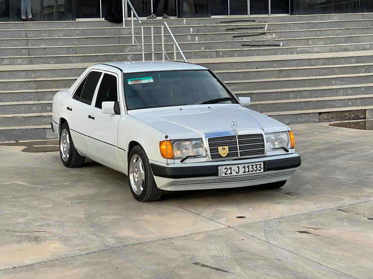 مارسيدس دب موديل 88محدث 1992 كير و محرك بطه  Vvti 3000 تبريد تتفيه شغال صبغ حزام للجماليه فقط بدون ضرر بدون خياس قواعد دبلات سليمه رقم سليمانيه دولي سنويه هزه ليغايه 2031 شرط تحويل وكاله سياره جاهزه سعر 66 بي مجال *********** مكاني كركوك كركوك, العراق
