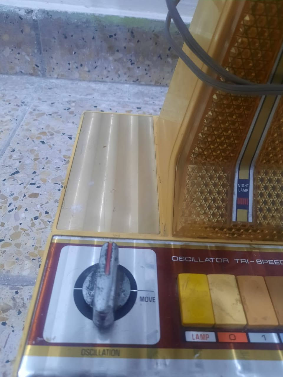بنكه منظديه سانيو نظيفه بلاديه جدآ
ضررها فقط كسر بلقبق موظح بلصور نظيفه جدآ


**إذا كنت صاحب هذا الإعلان وتريد حذفه لأي سبب، رجاءا أرسل رسالة إلى الدعم الفني**