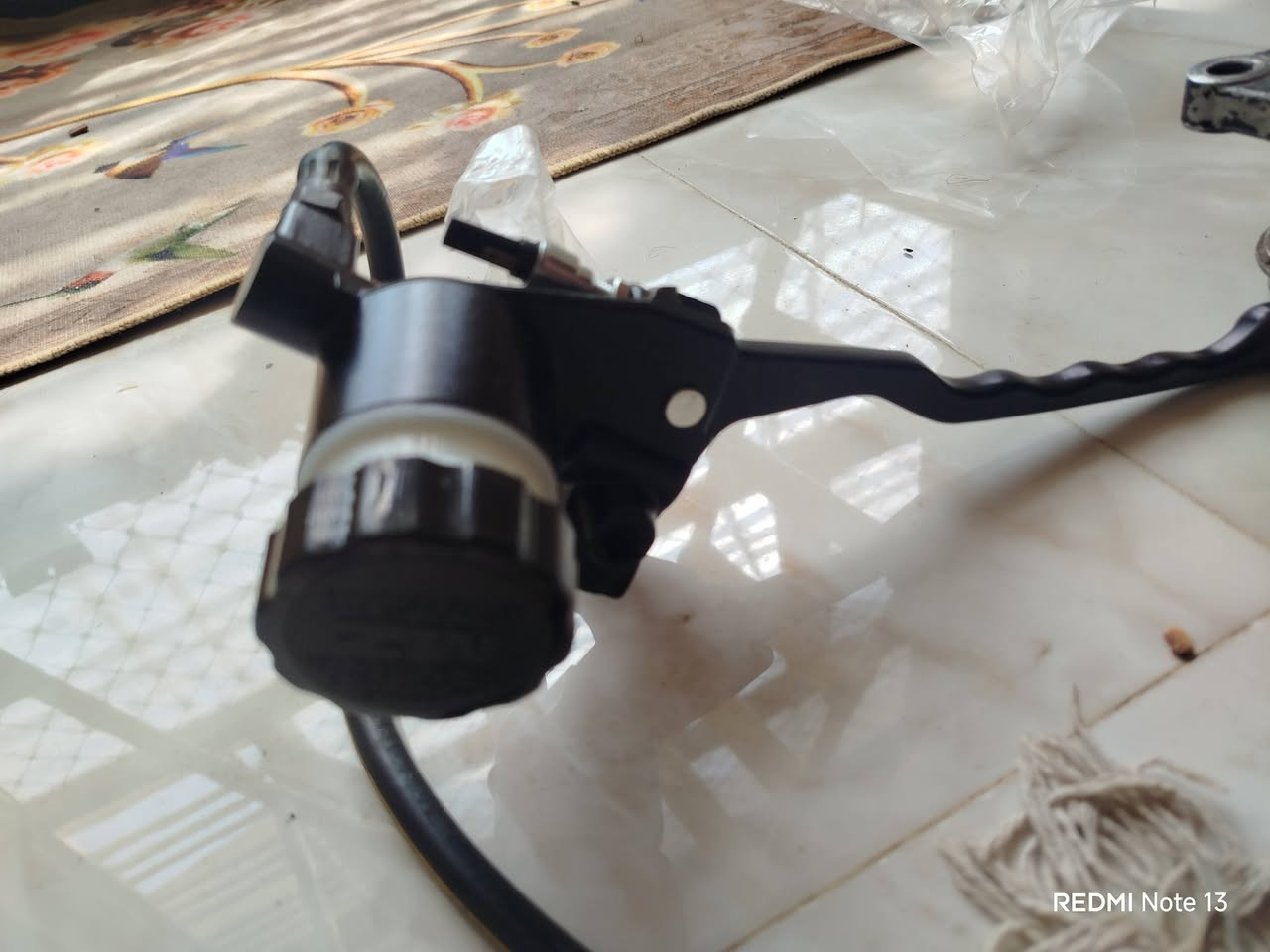 شباب ماكنيت قمبوره اصلي اصلي هوه والقاعده والفحمه مالته البلاديه للبيع بدون ملف بدون ملف مابي شرط الشغل والنظافه ولا برغي مسولك بالقاعده سعره 90 الف قفل قريب على سعر تحويرت سامراء بس هذا افضل واصلي + فج ألماني اصلي ويدة عمبار ام الحساس جديده نوعيه ما مشدوده 

توصيل موجود *********** 
مكاني ديوانية
