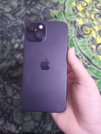 ايفون 15 عادي ذاكره 128 الجهاز نضيف جداً وتر بروف بطارية 89‎%‎ عدد الد...