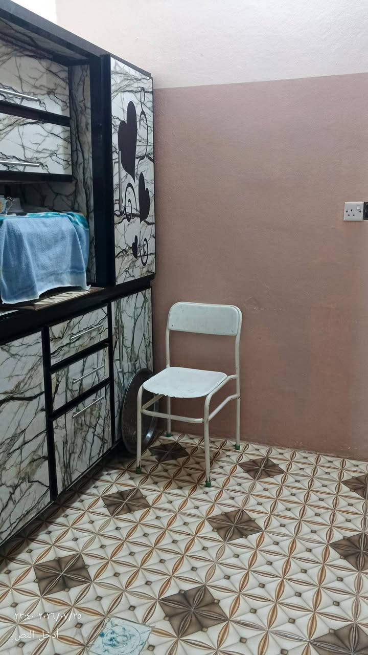 متاح بيت طابق واحد غرفه هول الاستقبال صحيات 
مساحه 100 متر زراعي بستنا ملك صرف منطقة كوبكليه 
بيت حلو مرتب سعر مناسب التواصل على الواتساب ***********
