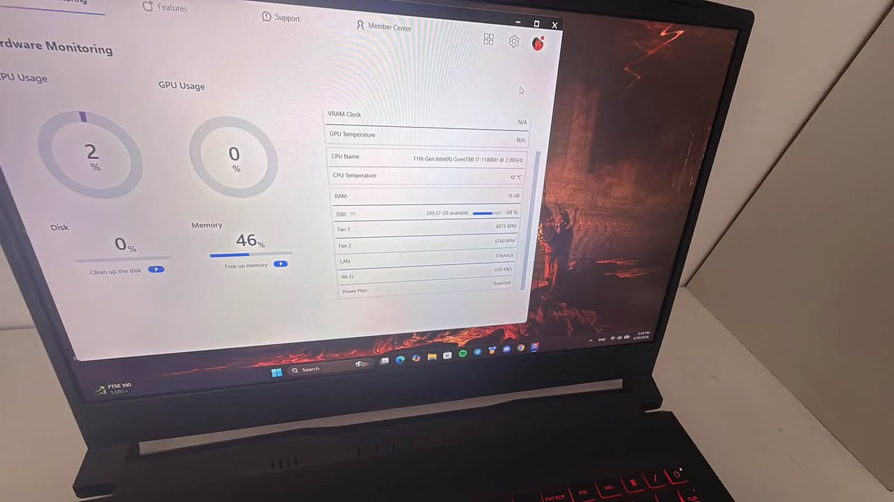 MSI Katana GF66 11UE-412XAEلابتوب كيمنك وبرمجة وتصميم
والمواصفات هي:

* المعالج: Intel Core i7-11800H

    * 8 أنوية / 16 خيط معالجة

    * التردد الأساسي: 2.3 GHz

    * يصل إلى 4.6 GHz Turbo  

* كرت الشاشة المنفصل:

    * NVIDIA GeForce RTX 3060 Laptop GPU

    * ذاكرة 6GB GDDR6

    * قدرة تشغيل تصل إلى 85W TGP في هذا الإصدار.  

* كرت الشاشة المدمج:

    * Intel UHD Graphics

* الرام:

    * 16GB DDR4-3200

    * يوجد منفذان للرام وقابل للترقية حتى 64GB.  

* التخزين:

    : 1TB NVMe SSD

    * ويدعم إضافة وحدة M.2 أخرى في بعض إصدارات 11UE.  

* الشاشة:

    * 15.6 بوصة

    * Full HD (1920×1080)

    * 144Hz IPS-Level.  

* اللوحة الأم:

    * Intel HM570

* الاتصال:

    * Wi-Fi 6

    * Bluetooth 5.x

    * Gigabit Ethernet

    * HDMI

    * USB-C

    * USB-A 3.2 و USB 2.0.  

* البطارية:

    * 53Wh.  

مستخدمة استخدام قليل جدا للدراسة فقط نظافة 100% موجودة مع كامل ملحقاته والكارتونه، الكيبورد عربي انكليزي rgb حفر من الشركة، ويندوز مفعل 11 pro، المعالج من اقوى معالجات التصميم والبرمجة وبي كارت شاشة اضافي مدمج.

السعر مليون ، المكان بغداد

للتواصل : ***********
