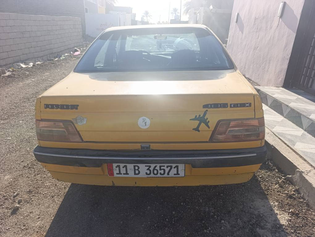 بيع سريع ٢٥ ورقه سياره جاهزه مكينه كير كلج حداديه كلها فول كشر حلو مابيه ضرر فقط طخه صغيره بالجاملغ باتري ومنضومه بانزيل ومحرك كفاله مشط جديد بور جديد كمريسر وتبريد ثلاجه سياره كوزه دبلات خلفيه وبولبرن بسمي تحويل ثاني يوم وبلخير علياخذها اي عمله بتلفون ما اعامل تجي وتكلب وتدلل مكاني مدائن سلمان باك *********** 
*********** بغداد, العراق
