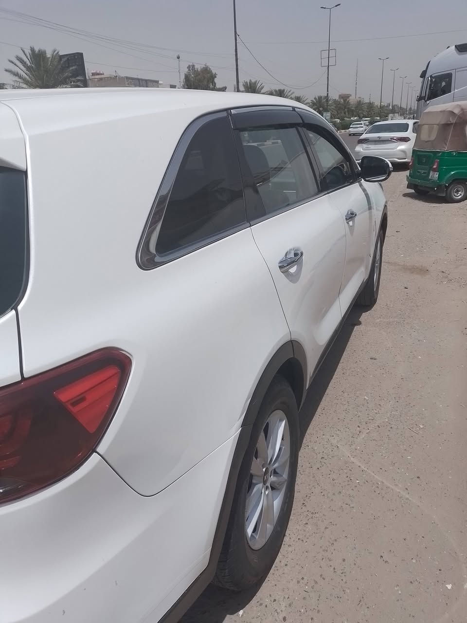 سورنتوا وارد امريكي ماشية ١٢٠ السعر ١٩٠$
***********
