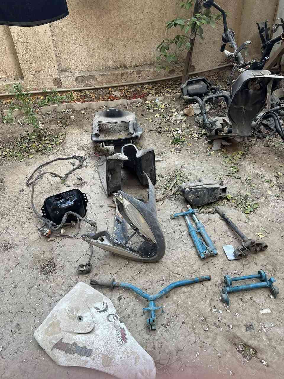 غراض ماكس تفصيخ @إشارة
سوادات كاملات عوزهن سطاب وذيل 50
تانكي  10
سكان عدله ب15
دبلات ورباط وستان صفح ب 15
شوته بلاديه ب15
ماشه بلادي 20
شفيره تجاريه وياه جوزه ب 10
كفر امامي اصلي ب 10
دبل رياضي تجاري ب 10
ميسان عواشه ***********
