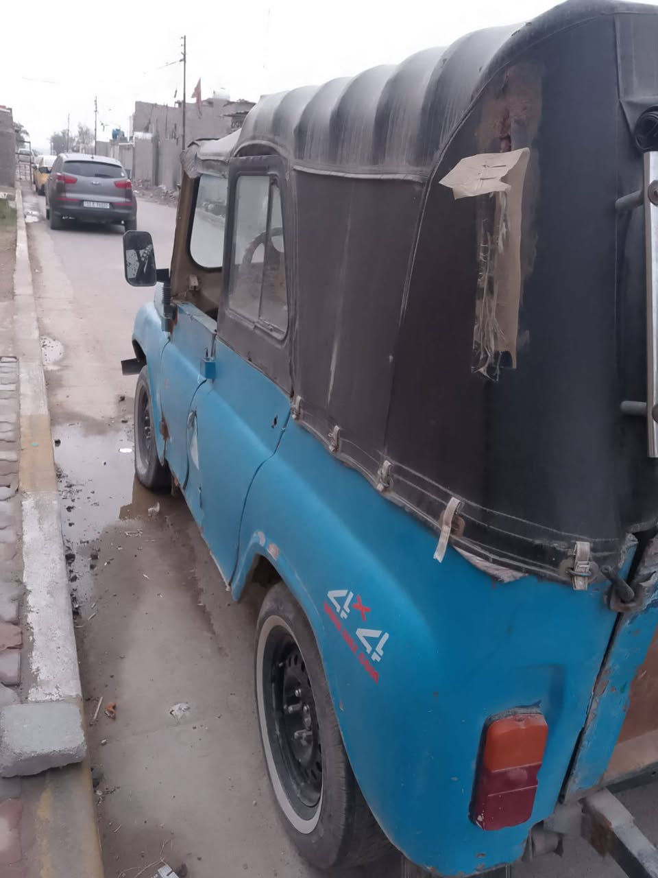 واز بدون للبيع السعر مليون وثمن ميه وبيه مجال ***********
