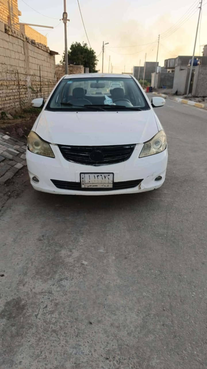 السلام عليكم
BYD G3 2013 

المكينة 1800 و الگير CVT معروفة
السعر ٤٥وبيها مجال اتصل على هذا الرقم ‏‪***********‬‏

العنوان كربلاء-قضاء الخيرات
