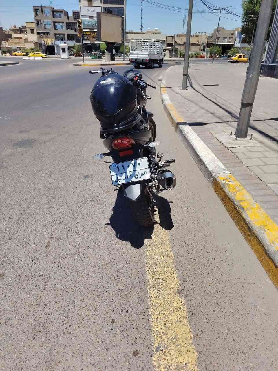 سلام عليكم دراجه RK 200CC موديل 2024
المكينه خير من الله مكفوله سبانه ما طاخه و الدراجه مثل ما واضحه بل صور بيها فقط ركبه اماميه يحتاجلها بول برن تبدله فقط سعرها 1400 مكاني بغداد مدينه الصدر
