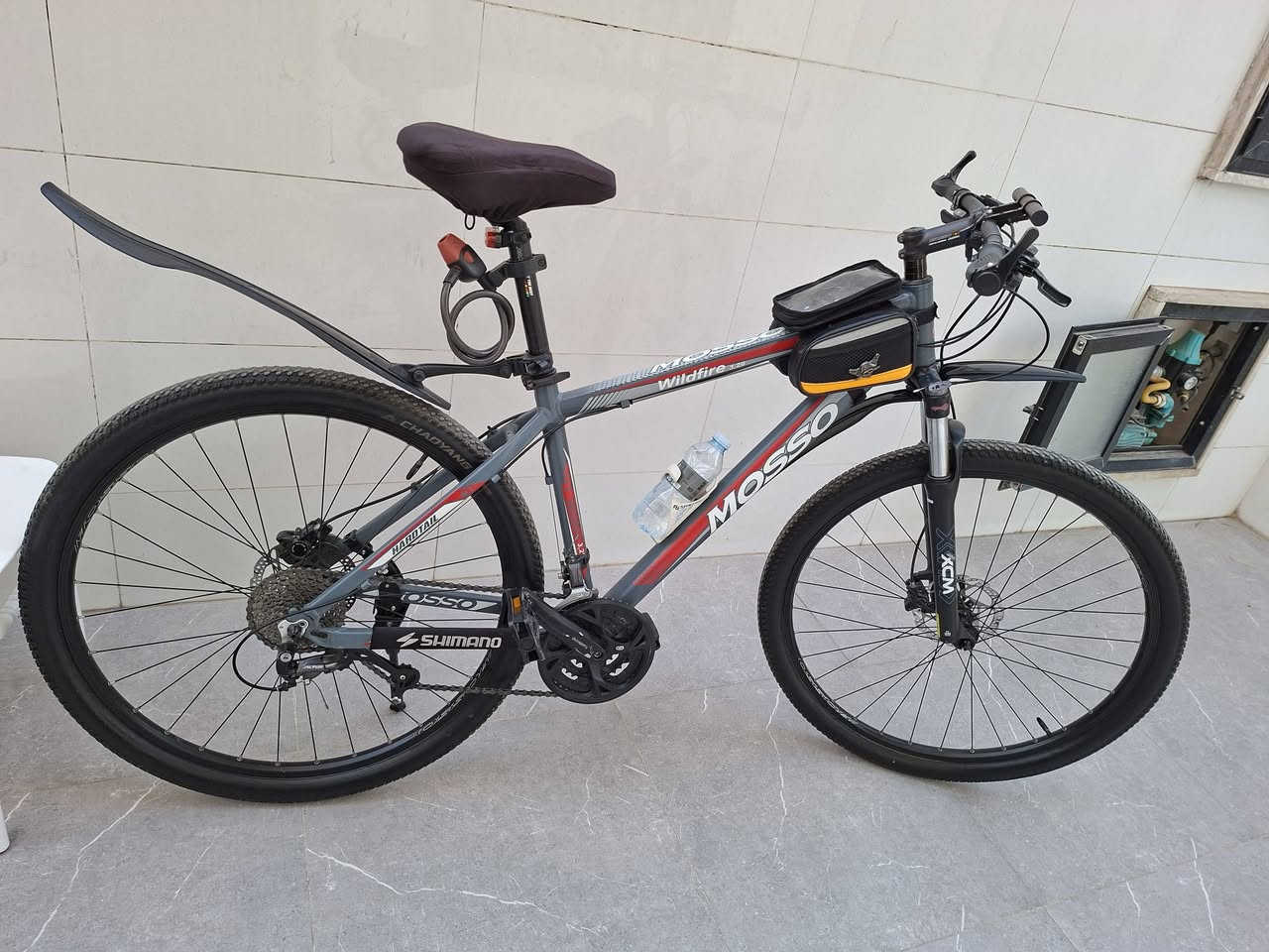 السلام عليكم بيسكل حجم 29 بريكات فول هيدروليك  مكينه 9تبديل  امامي 3.
ماركه أوربي mosso نضيف جدآ سعر 300الف وقابل للتفاوض   ***********
