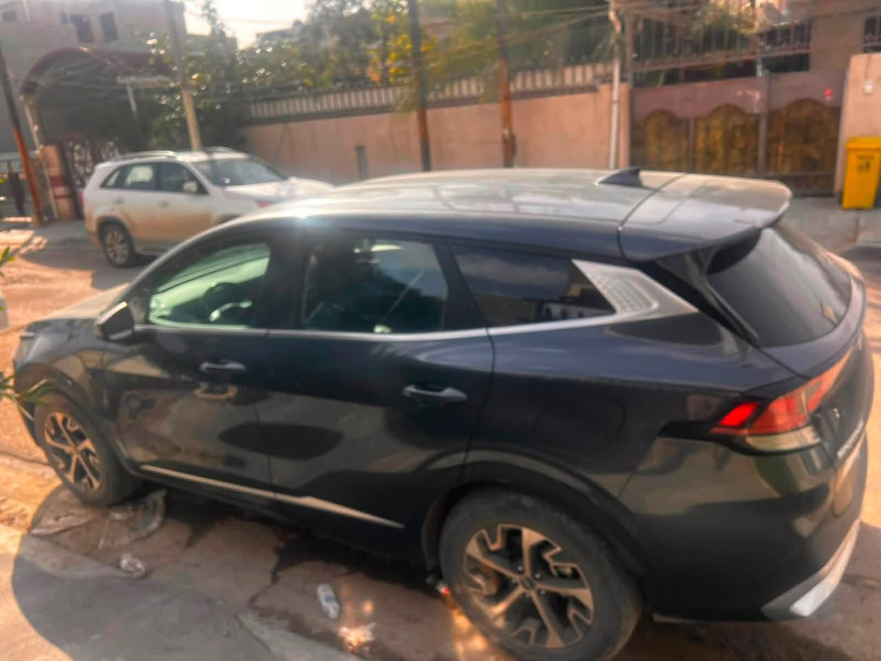 للبيع كيا سبورتج موديل 2024 فئتها EX نص فول وارد امريكي السياره جديده بحالة الزيرو ماشيه 33 الف مو ميل 
حادثها بابين وجاملغ صبغ فقط 
محرك 2500 
السعر 197 
***********
كامل التفاصيل منزلها بالمنشور
