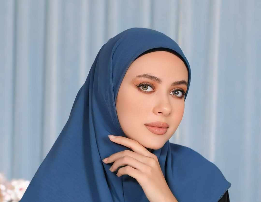 ✨ عرض انطلاقة السنة الجديدة 2026 ✨
​أقوى تخفيضات الموسم وصلت لـ 80%! 🤯😱
​إلى أهلنا الكرام في الديوانية وكافة المحافظات.. الآن وحصرياً "حجاب المقنع الإيراني - أبو الكلبة" بأفضل جودة وأنسب سعر! 🧕🔥
​💎 مواصفات المنتج:
​نوع القماش: جرجيت عالي الجودة (خامة مميزة جداً) ✨.
​الألوان: تشكيلة واسعة من الألوان المميزة والمتعددة ✨.
​💰 السعر الصدمة:
​القطعة بـ 2,000 دينار فقط بدلاً من 5,000 دينار! 💸💥
​📦 تفاصيل الطلب والتوصيل:
​أهل الديوانية: أقل طلب (4 أو 5 قطع فما فوق).
​باقي المحافظات: أقل طلب (درزن - 12 قطعة).
​أجرة التوصيل: 5,000 دينار فقط لجميع المحافظات 🚕🚕.
​📞 للحجز والاستفسار:
​رقم التاجر: ***********
​انستغرام: svexm
​نحن في خدمتكم دائماً.. سارعوا بالحجز فالكمية محدودة!
