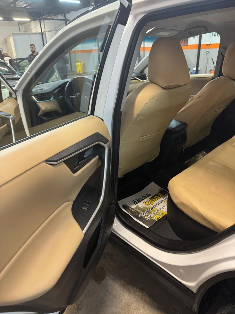 راف للبيع موديل 2024 هايبرد ضررها جاملغ عكس السايق وربع البنيد وبدلتة مكاني ديالى بعقوبة للتواصل مع صاحب السيارة *********** سعر 215 ورقة
